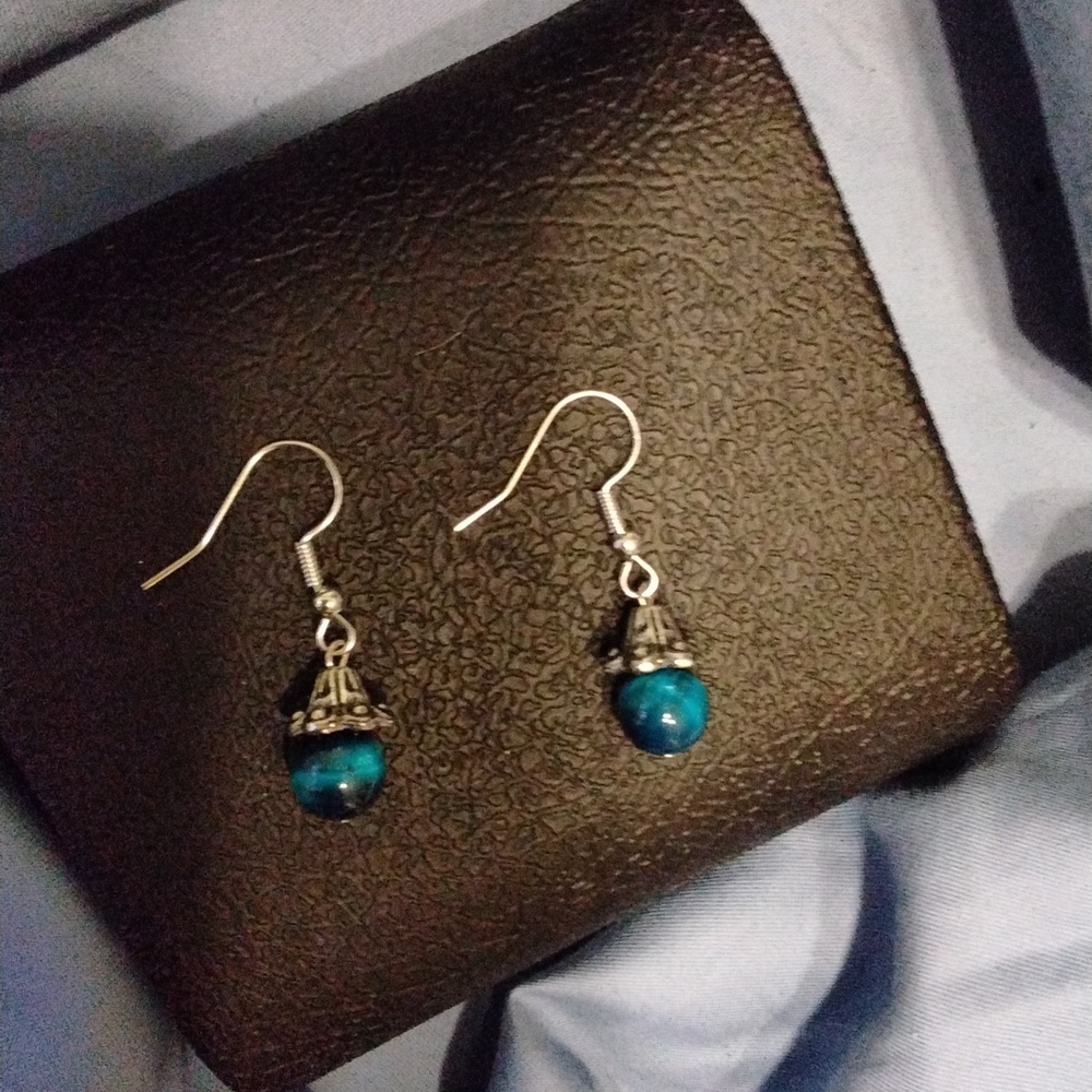 Women's Blue Tiger Eye Bead Earrings  NIP